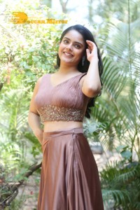 Riddhi Kumar hot photoshoot