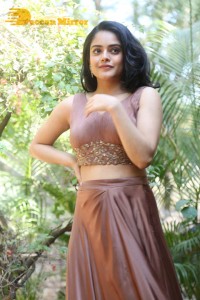 Riddhi Kumar hot photoshoot