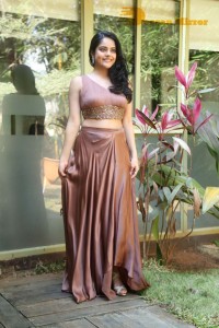 Riddhi Kumar hot photoshoot