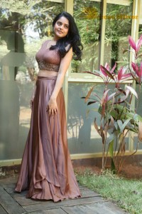Riddhi Kumar hot photoshoot