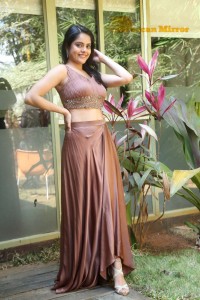 Riddhi Kumar hot photoshoot