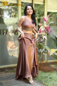 Riddhi Kumar hot photoshoot