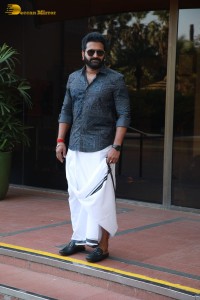 Rishab Shetty seen in traditional attire while visiting Taj Lands End Hotel in Mumbai