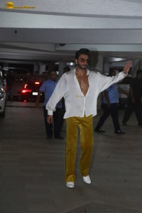 Ritesh Sidhwani’s Party attended by Sidharth Malhotra, Kiara Advani, Ananya Panday, Ranveer Singh and Malavika Mohanan