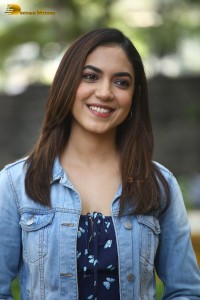 Telugu Actress Ritu Varma photoshoot in a denim jacket
