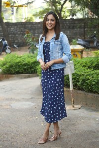 Telugu Actress Ritu Varma photoshoot in a denim jacket