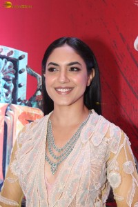 tollywood actress ritu varma cute in a salwar dress