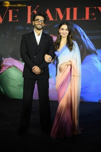 Rocky Aur Rani Kii Prem Kahaani Press Meet attended by Ranveer Singh and Alia Bhatt