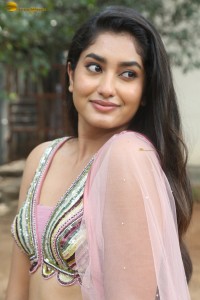 Rudra Garuda Purana Teaser Launch attended by Rishi and Priyanka Kumar