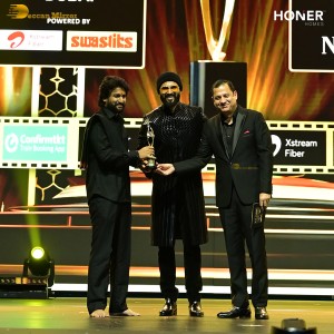 SIIMA 2024 attended by Keerthy Suresh, Pooja Hegde, Shruti Haasan, Mrunal Thakur, and others