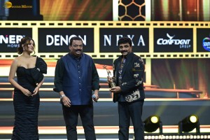 SIIMA 2024 attended by Keerthy Suresh, Pooja Hegde, Shruti Haasan, Mrunal Thakur, and others