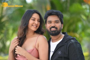 Vaishnavi Patwardhan and Lanka Pratheek photoshoot for movie Sada Nannu Nadipe