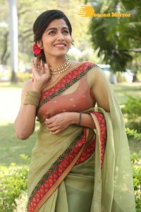 Sai Dhanshika photoshoot in a green saree