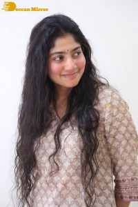 Actress Sai Pallavi fun expressions during a photoshoot