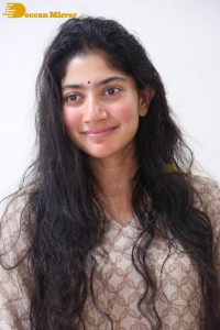 Actress Sai Pallavi fun expressions during a photoshoot