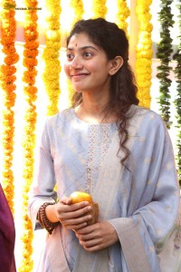 actress sai pallavi cute in a light blue salwar