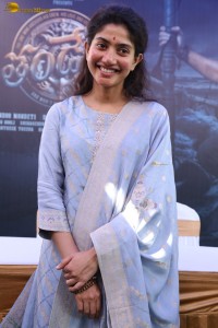 actress sai pallavi cute in a light blue salwar