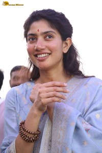 actress sai pallavi cute in a light blue salwar