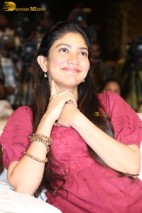 actress sai pallavi pretty in a red salwar dress