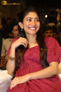 actress sai pallavi pretty in a red salwar dress