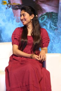 actress sai pallavi pretty in a red salwar dress