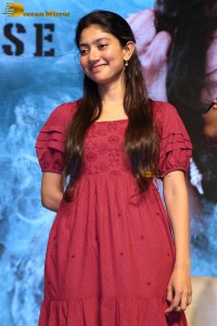 actress sai pallavi pretty in a red salwar dress