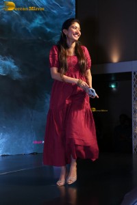 actress sai pallavi pretty in a red salwar dress