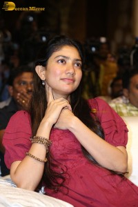 actress sai pallavi pretty in a red salwar dress