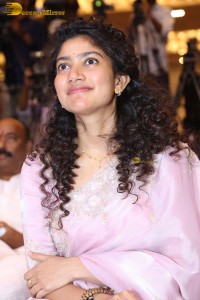 actress Sai Pallavi pretty in a pink dress