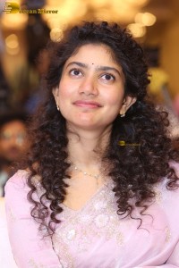 actress Sai Pallavi pretty in a pink dress