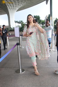 actress Saiee Manjrekar cute in a salwar kameez