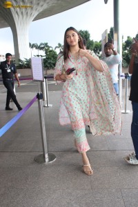 actress Saiee Manjrekar cute in a salwar kameez