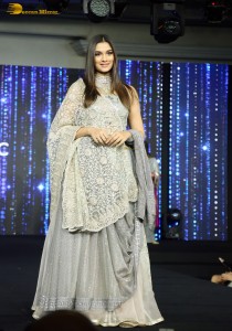 actress Saiee Manjrekar ramp walk