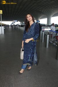 Bollywood actress Saiee Manjrekar gorgeous in a blue salwar