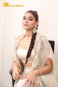 Actress Saiee Manjrekar Photoshoot