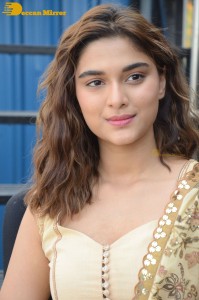 Actress Saiee Manjrekar cute photoshoot