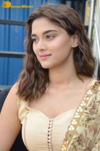 Actress Saiee Manjrekar cute photoshoot