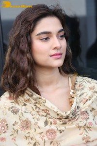 Actress Saiee Manjrekar cute photoshoot