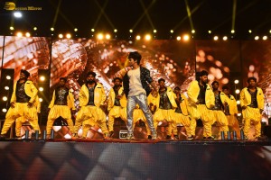 Saindhav Pre-Release Function attended by Venkatesh, Shraddha Srinath, Ruhani Sharma, Baby Sara, and Nawazuddin Siddiqui