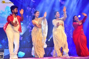 Saindhav Pre-Release Function attended by Venkatesh, Shraddha Srinath, Ruhani Sharma, Baby Sara, and Nawazuddin Siddiqui