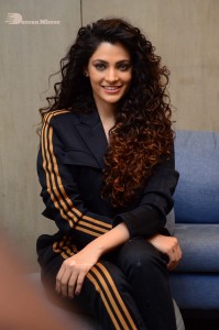 Actress Saiyami Kher Glamorous Photoshoot