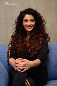 Actress Saiyami Kher Glamorous Photoshoot