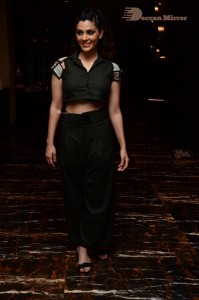 Saiyami Kher photoshoot in black top and pants