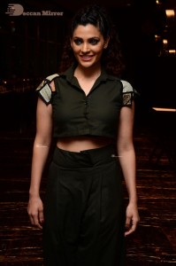 Saiyami Kher photoshoot in black top and pants