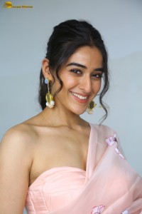 actress sakshi vaidya cute looks in a shoulderless blouse and saree