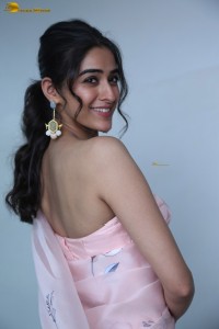 actress sakshi vaidya cute looks in a shoulderless blouse and saree
