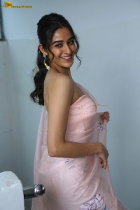 actress sakshi vaidya cute looks in a shoulderless blouse and saree