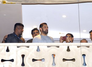 Salman Khan waves to his fans from his house on his 58th birthday