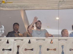 Salman Khan waves to his fans from his house on his 58th birthday