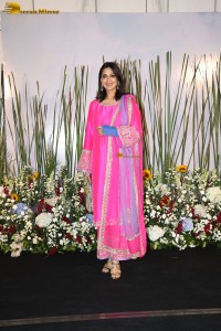 Salman Khan’s Eid Celebration attended by Riteish Deshmukh, Genelia, Arpita, Sonali Bendre, and Jackie Shroff